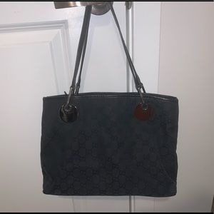 BLACK GUCCI ECLIPSE HANDBAG
